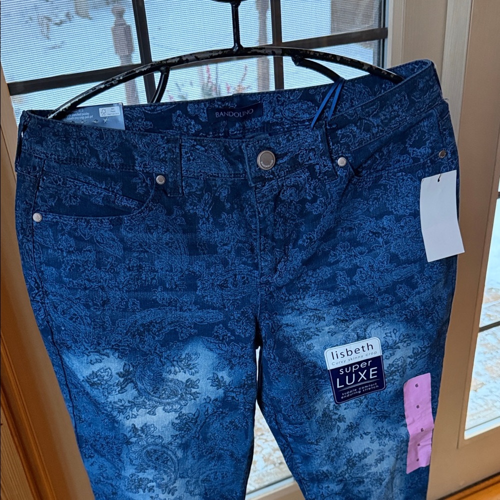 Bandolino Lisbeth Curvy Skinny Crop Jeans Blue Paisley Floral Acid Wash Size 6 - Picture 2 of 14